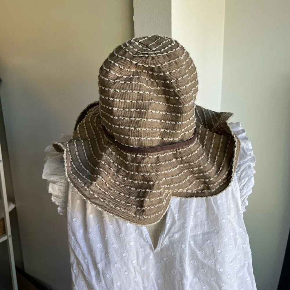 Scala Hat One Size - packable, striped polyester hat - tan with‎ white stripe.